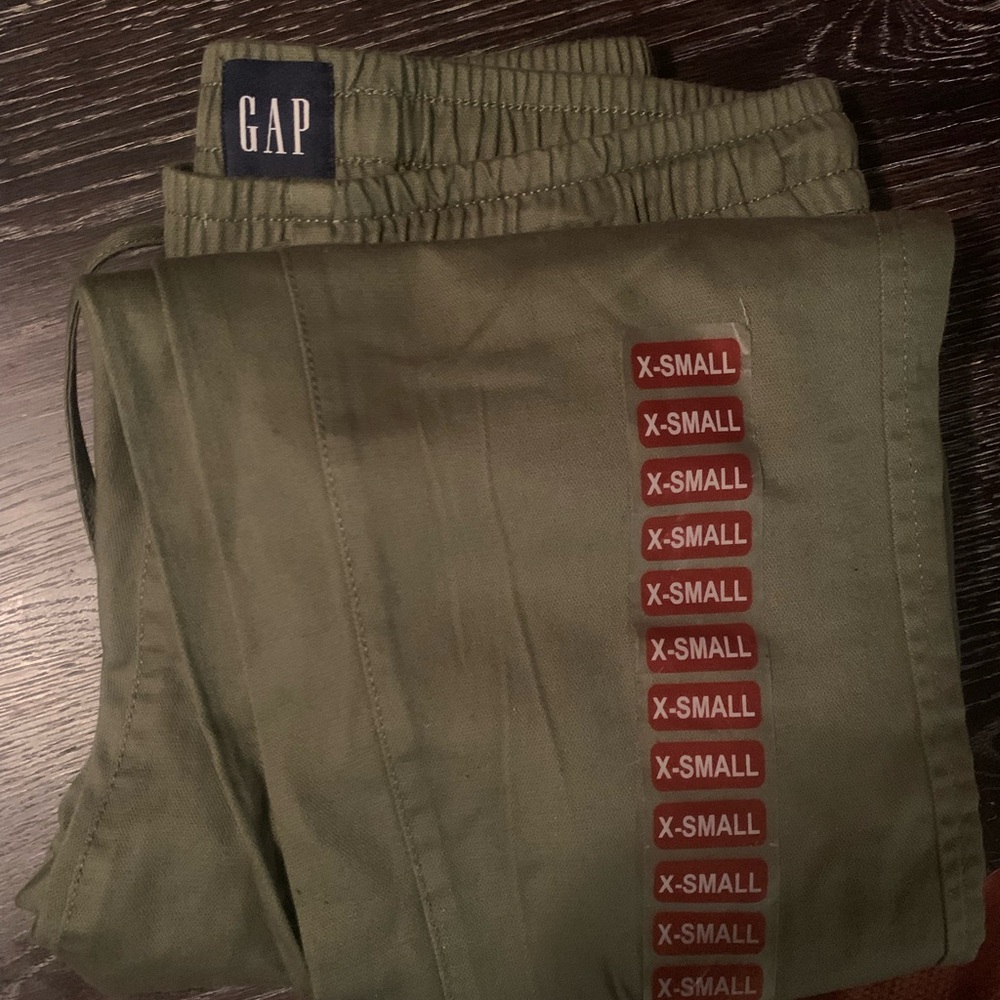 GAP Green Chinos Elastic Waist Relaxed Fit